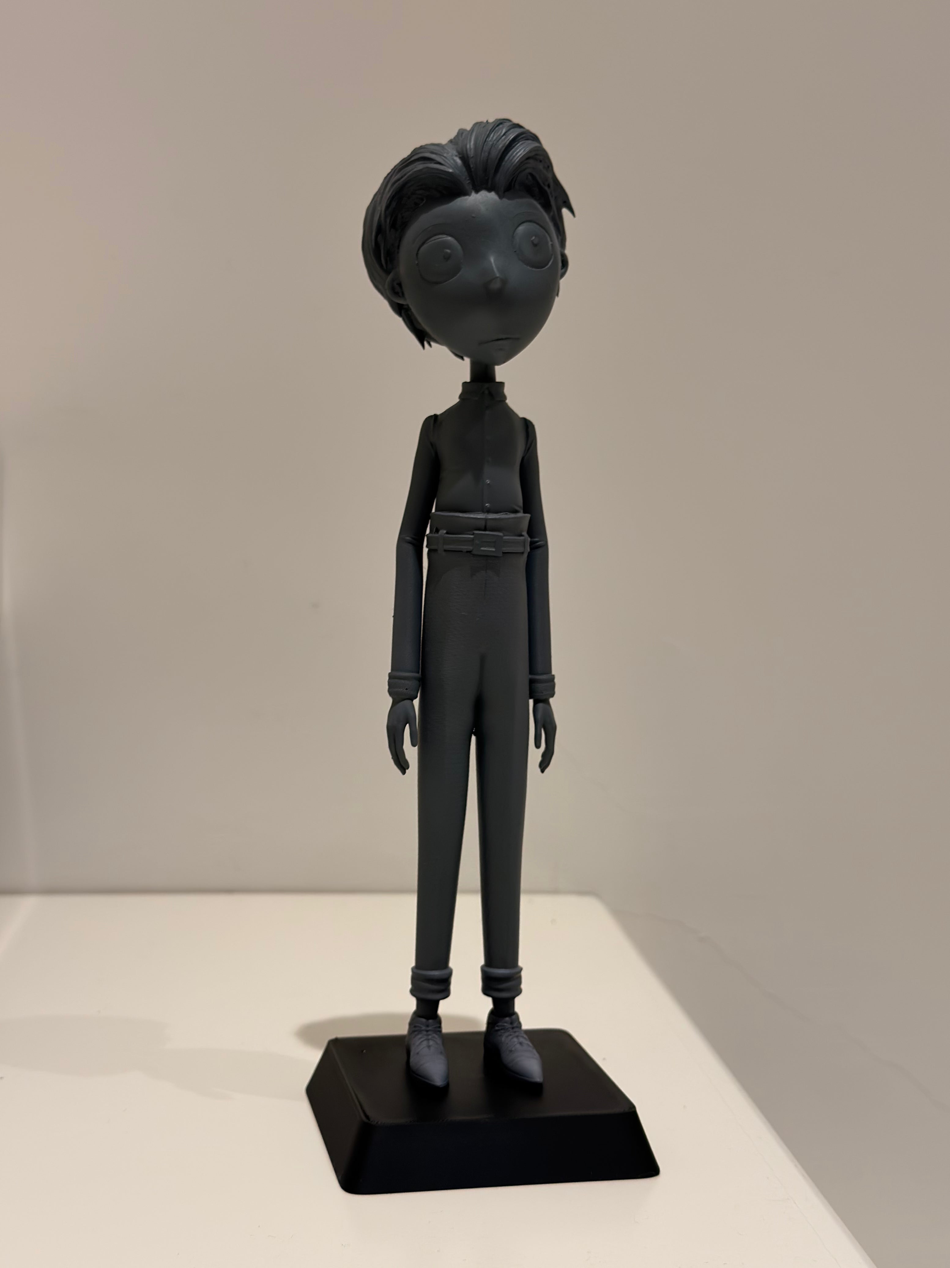 Frankenweenie de Tim Burton - Figurine Victor 30cm