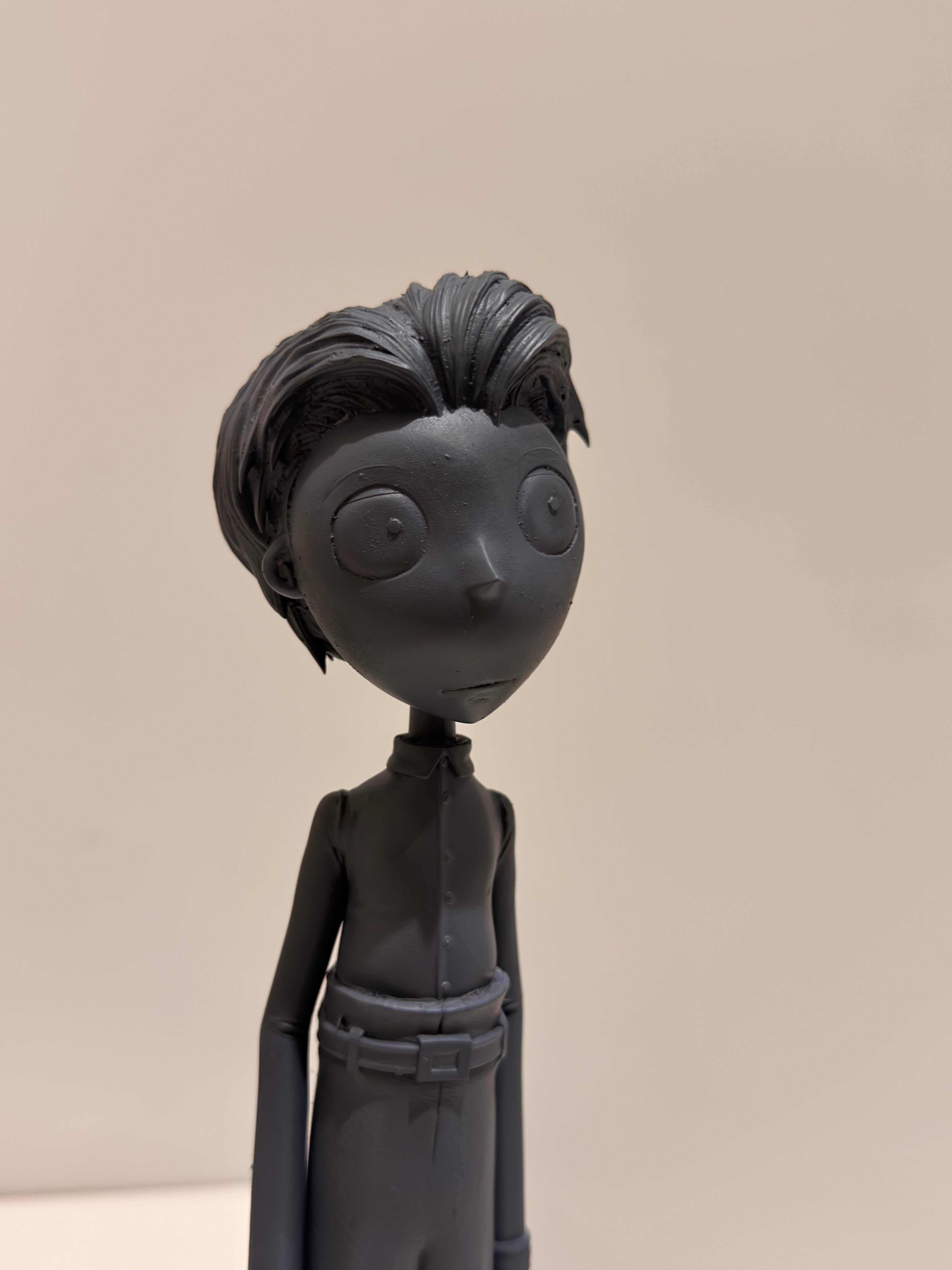 Frankenweenie de Tim Burton - Figurine Victor 30cm