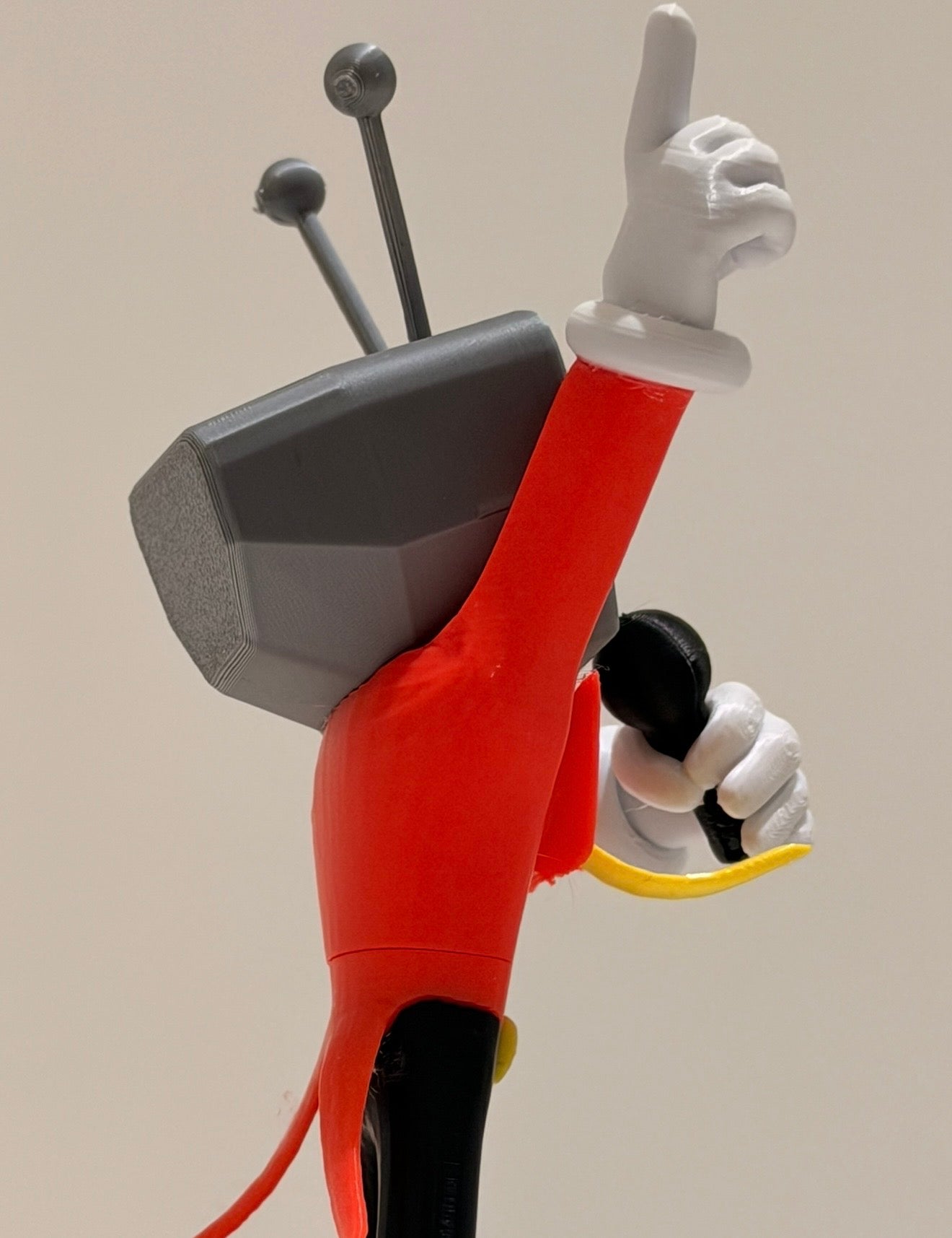 Figurine Tenna Deltarune – Personnage TV Robot avec Micro, Statue de Collection Gaming Décoration Geek