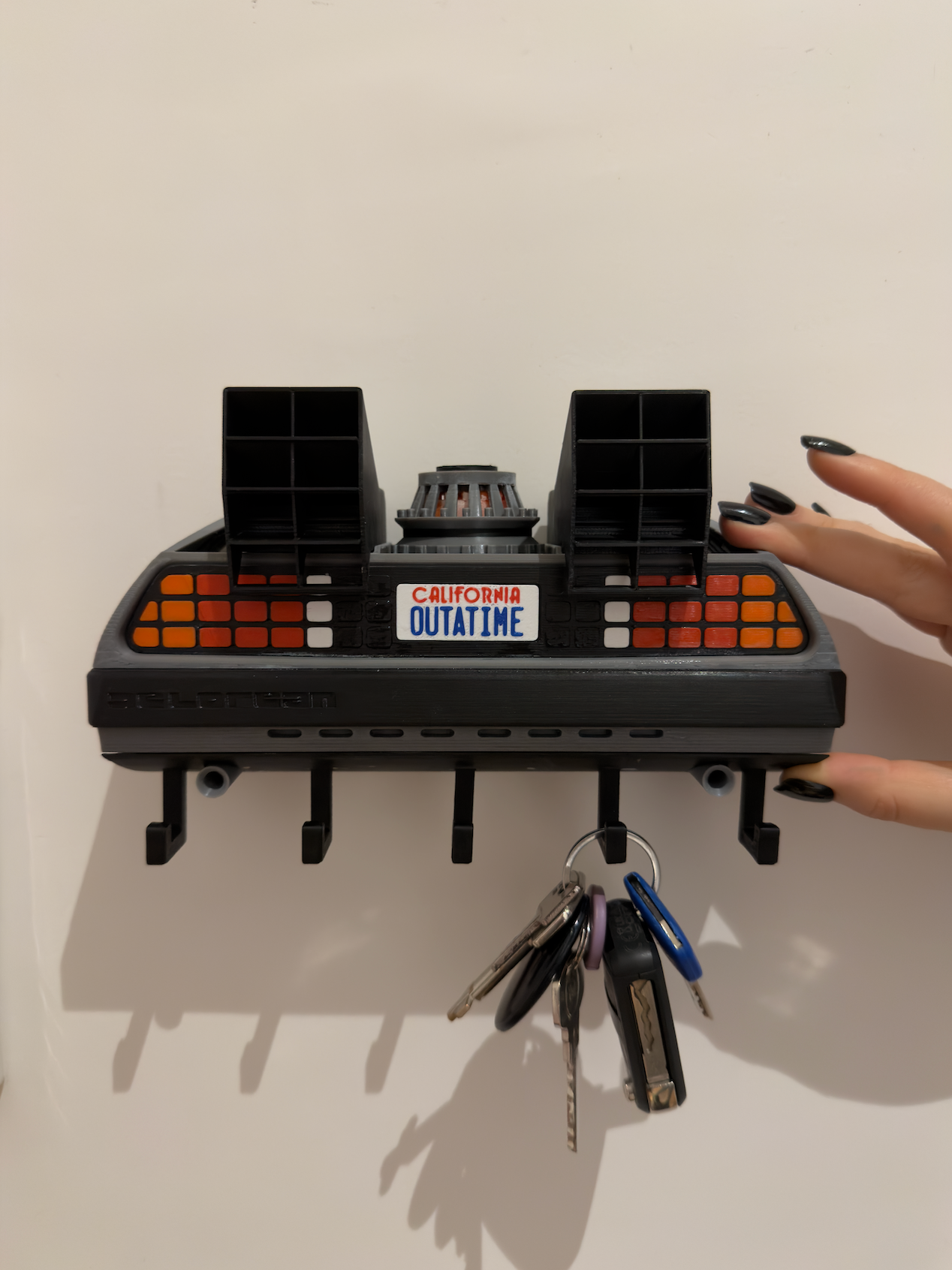 Appendichiavi DeLorean da Parete — Ritorno al Futuro Decorazione Ingresso