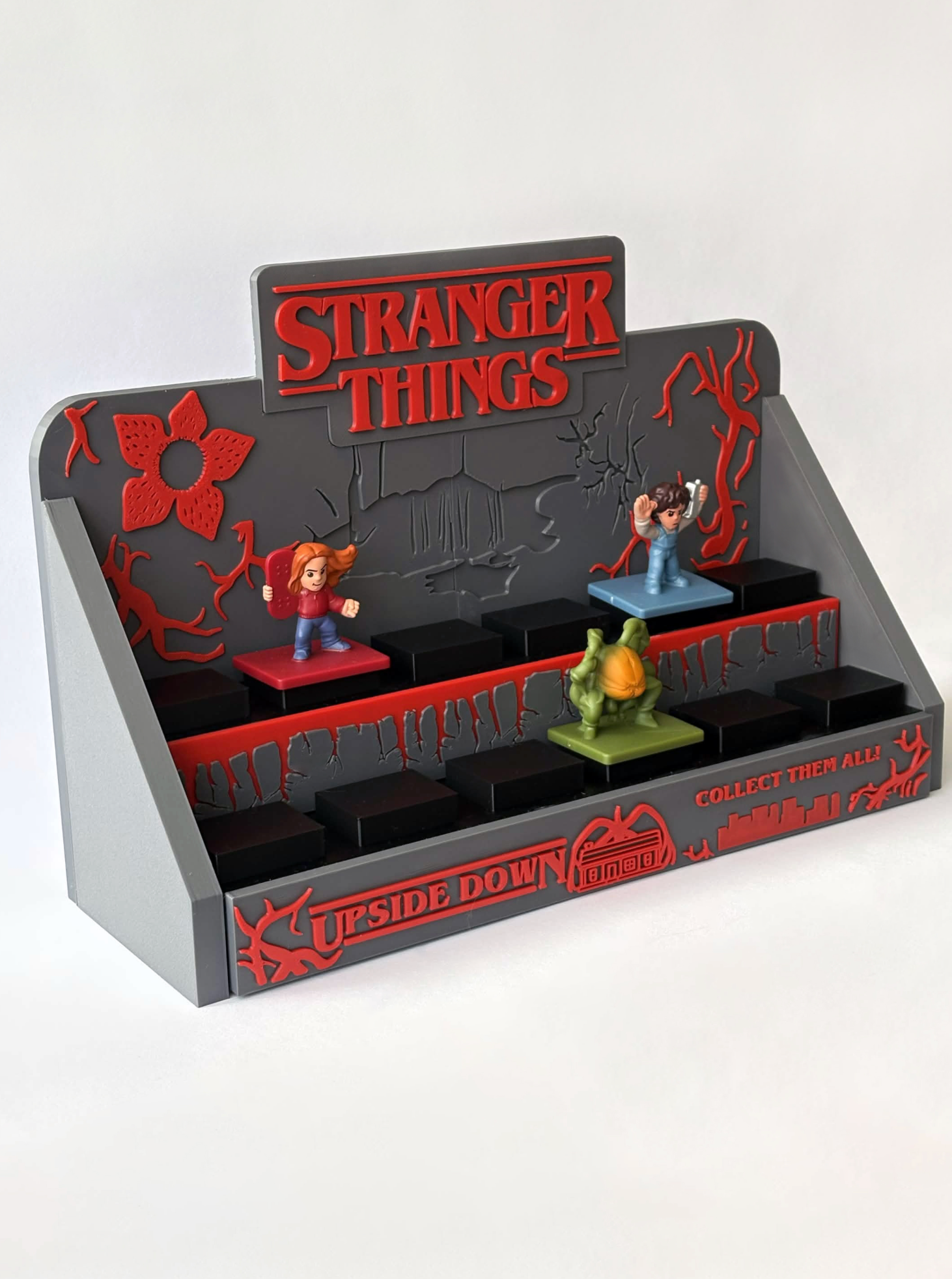 Display Stand Happy Meal Stranger Things 2026 — Espositore da Collezione